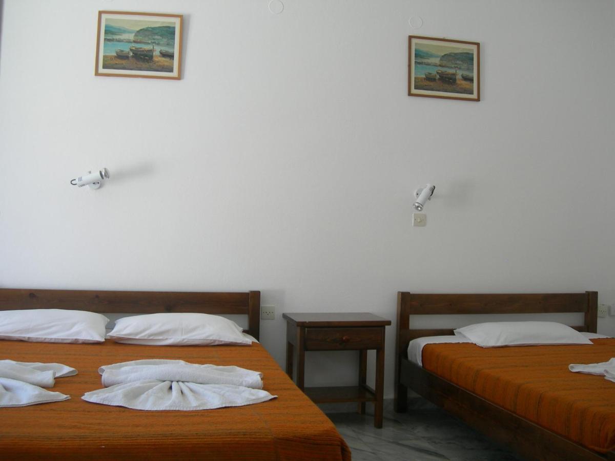 Bizas Rooms & Studios Parikia  Ruang foto